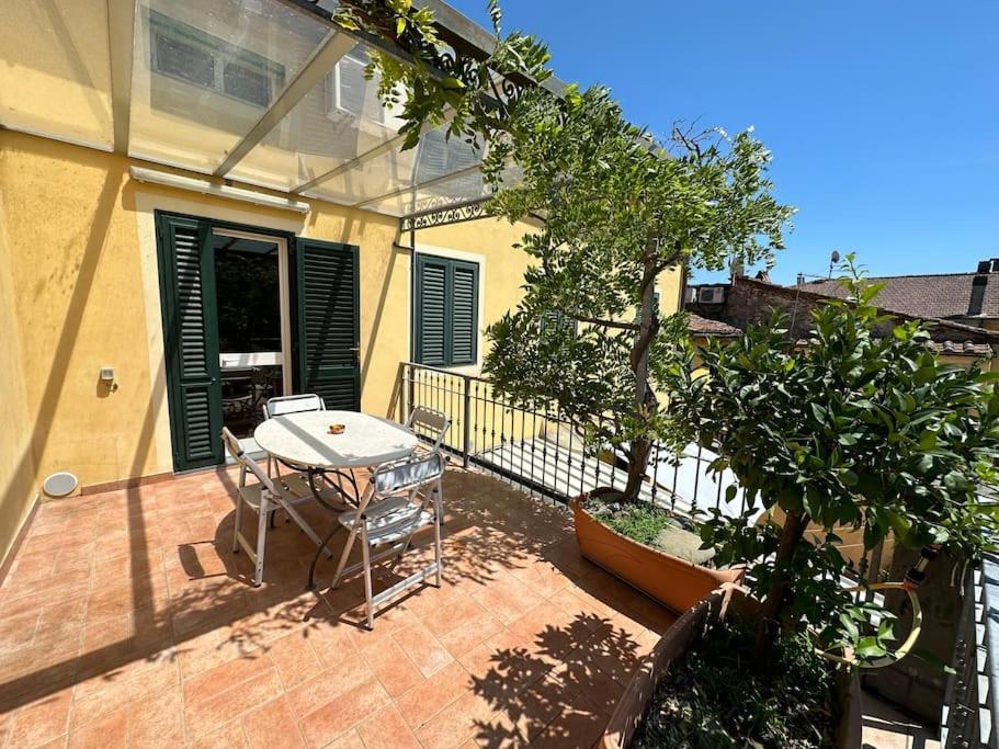 Nicola Apartment Lucca Exterior foto